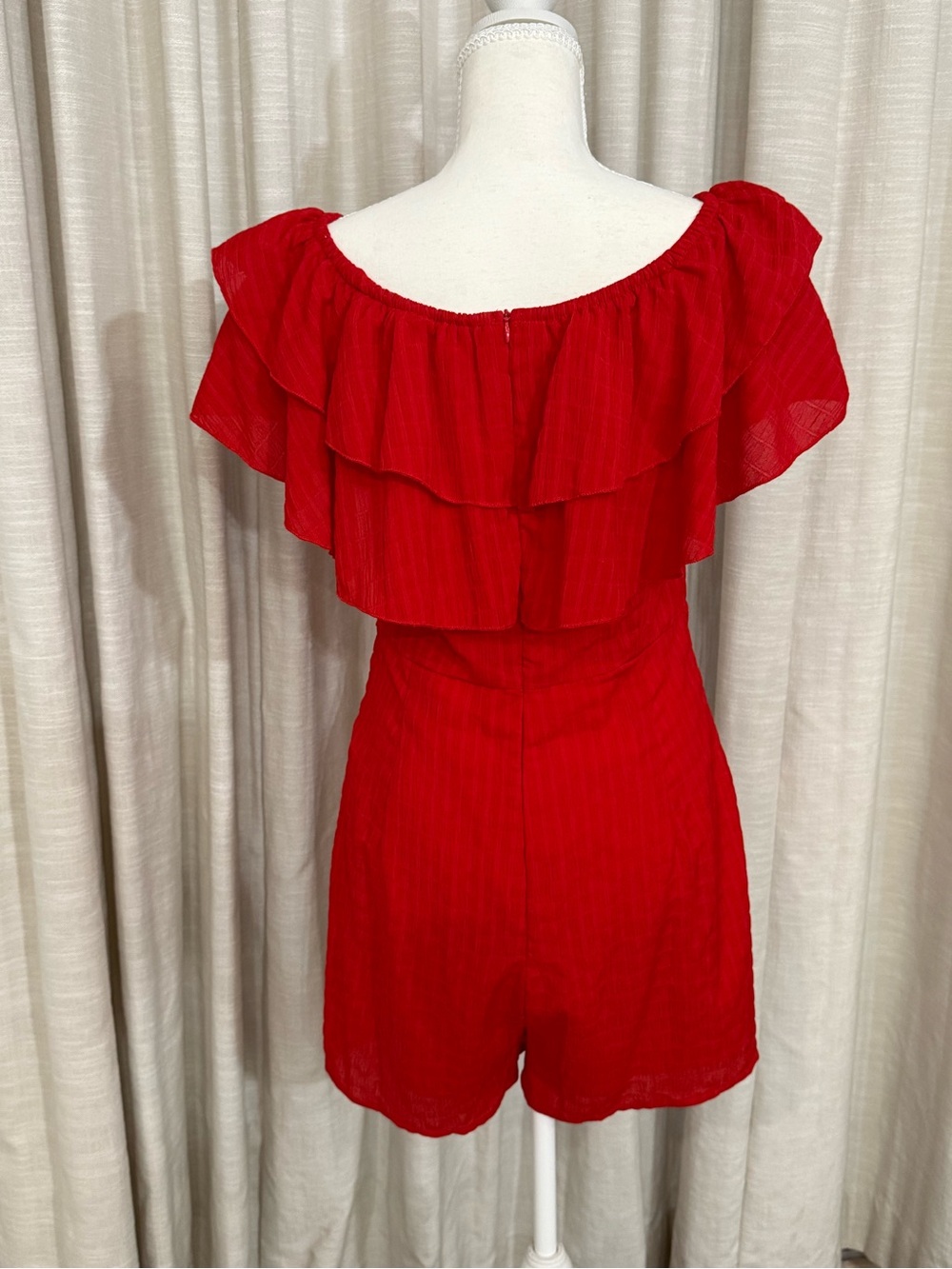 Red Ruffled Off-Shoulder Romper - Picture 4 of 6